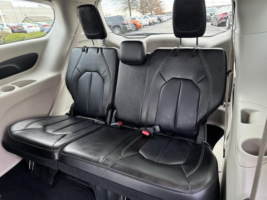 used 2024 Chrysler Pacifica car, priced at $29,995