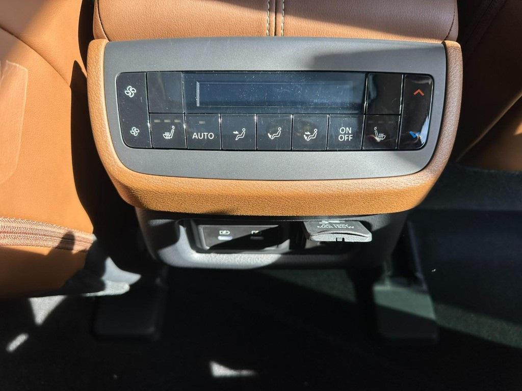 new 2026 Nissan Pathfinder car, priced at $48,470