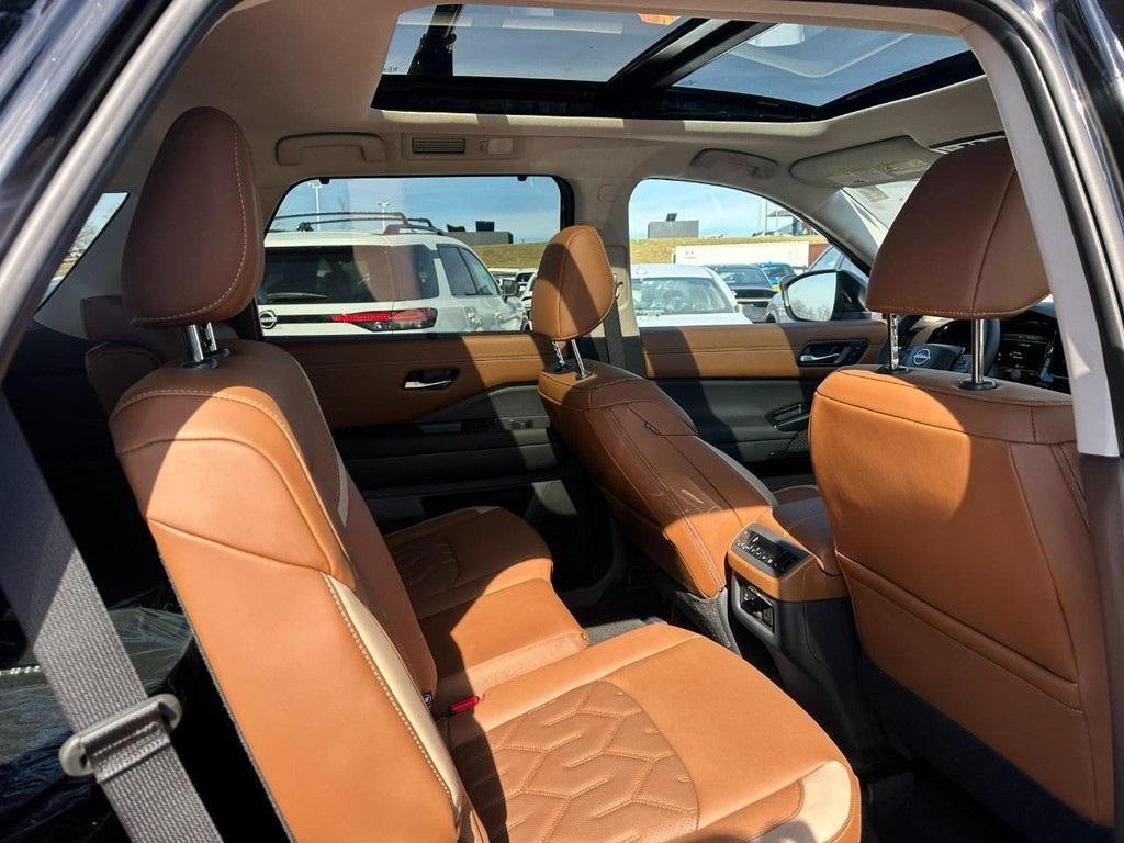 new 2026 Nissan Pathfinder car, priced at $48,470