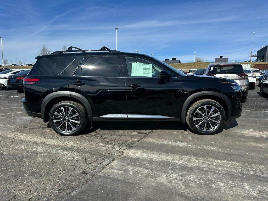 new 2026 Nissan Pathfinder car, priced at $48,470