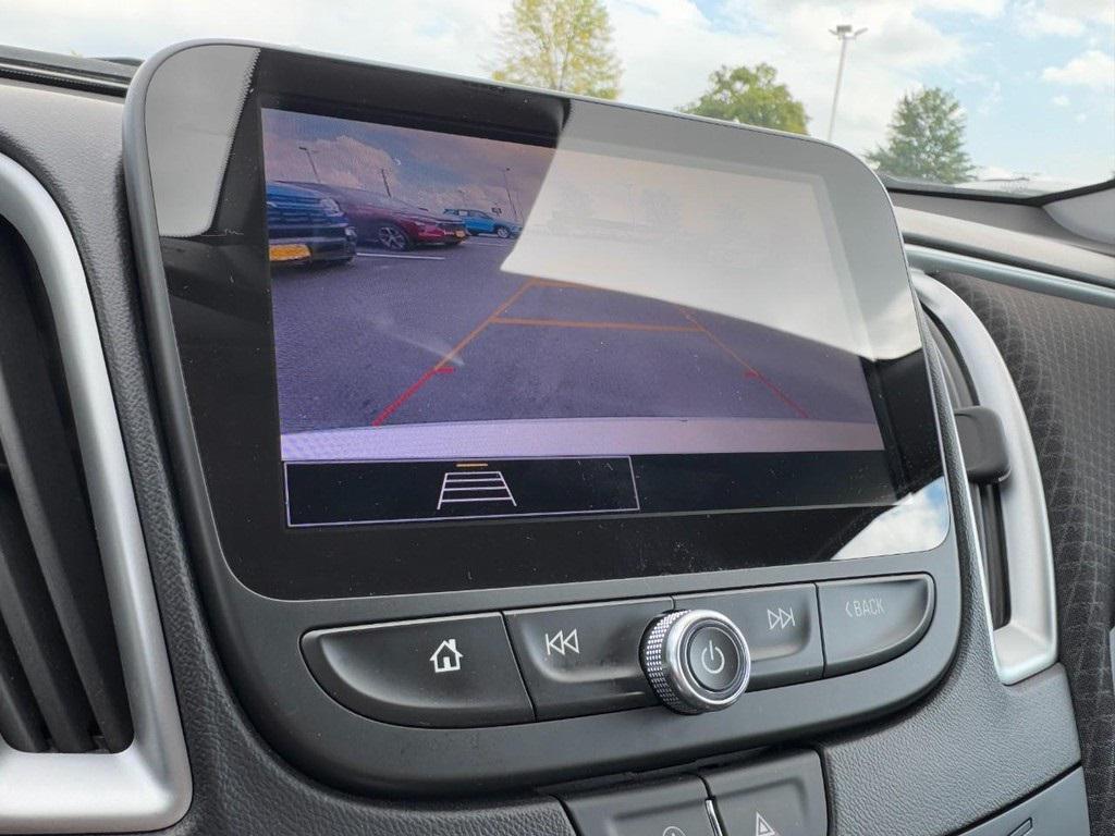 used 2024 Chevrolet Malibu car, priced at $18,990