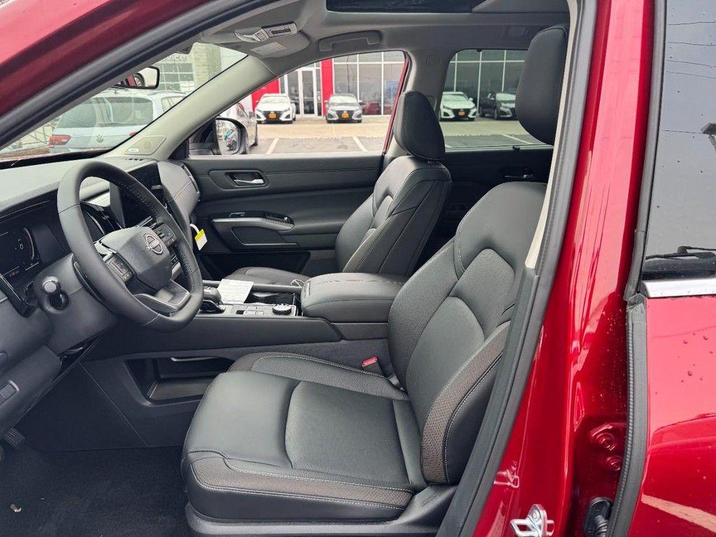 new 2026 Nissan Pathfinder car, priced at $44,068