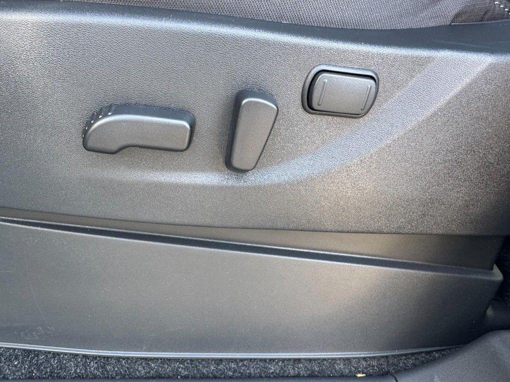new 2025 Nissan Frontier car, priced at $31,345