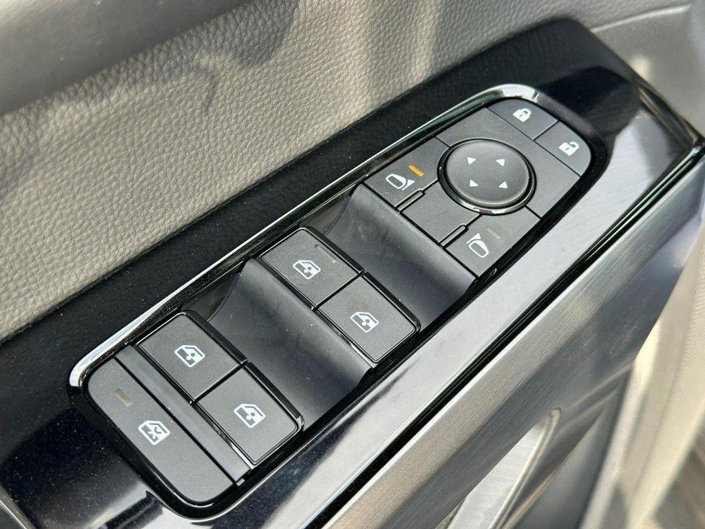 new 2026 Nissan Pathfinder car, priced at $43,511