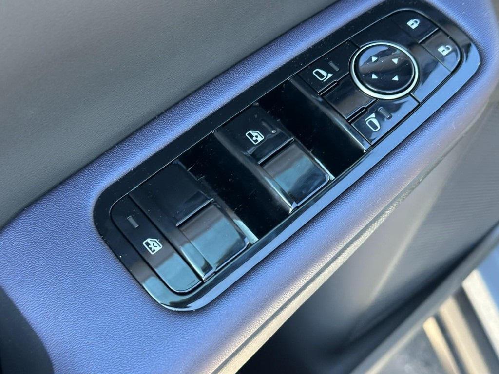 new 2026 Nissan Leaf car, priced at $40,522