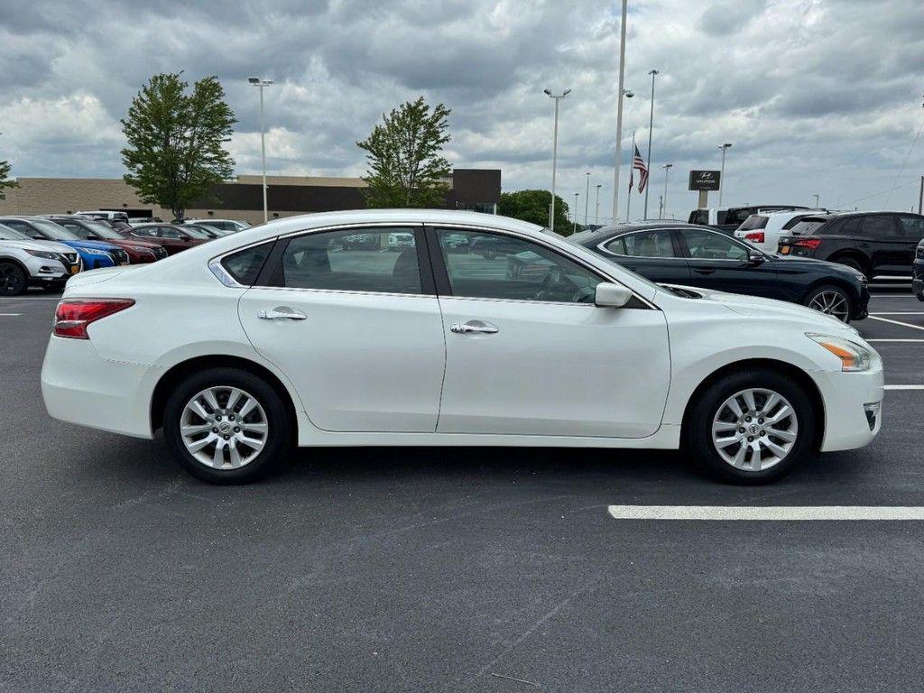 used 2013 Nissan Altima car, priced at $5,795