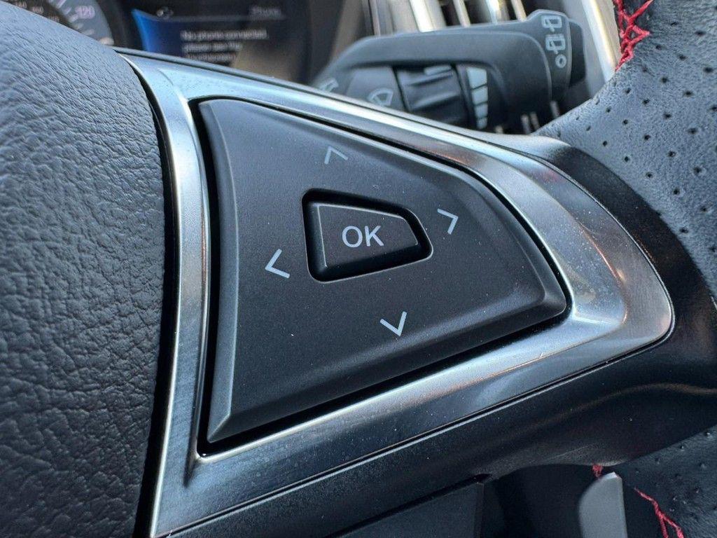 used 2024 Ford Edge car, priced at $32,997