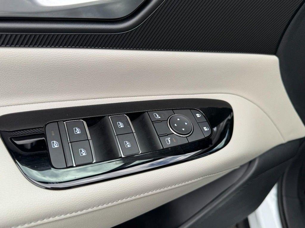 used 2025 Nissan Murano car, priced at $33,895