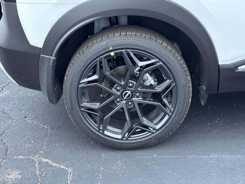 new 2026 Nissan Kicks car, priced at $30,180