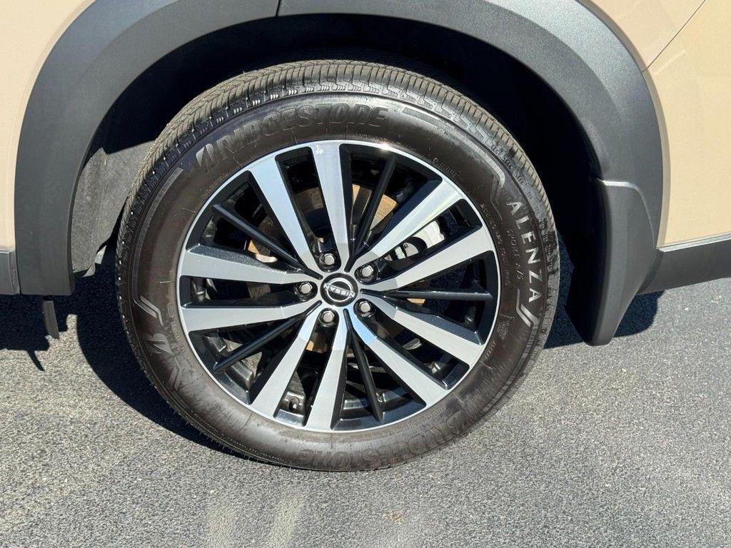 used 2025 Nissan Pathfinder car, priced at $43,495