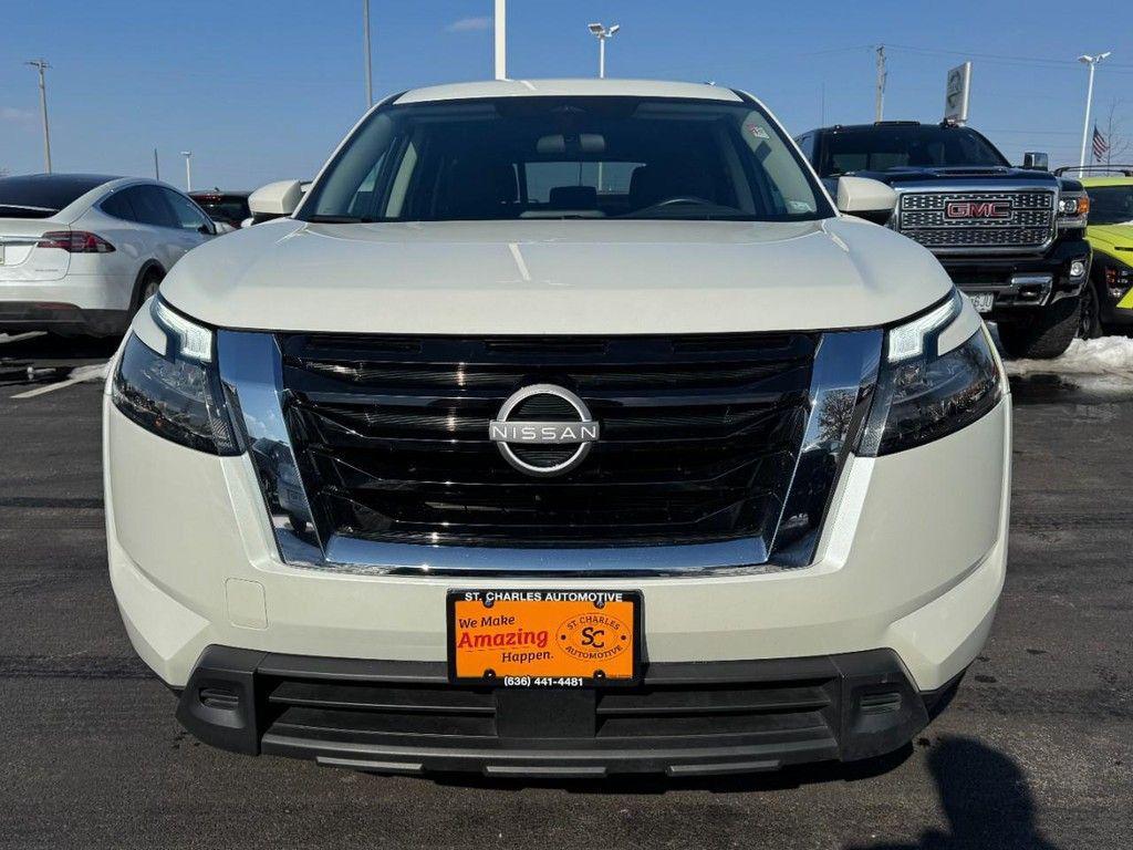 used 2024 Nissan Pathfinder car, priced at $28,888