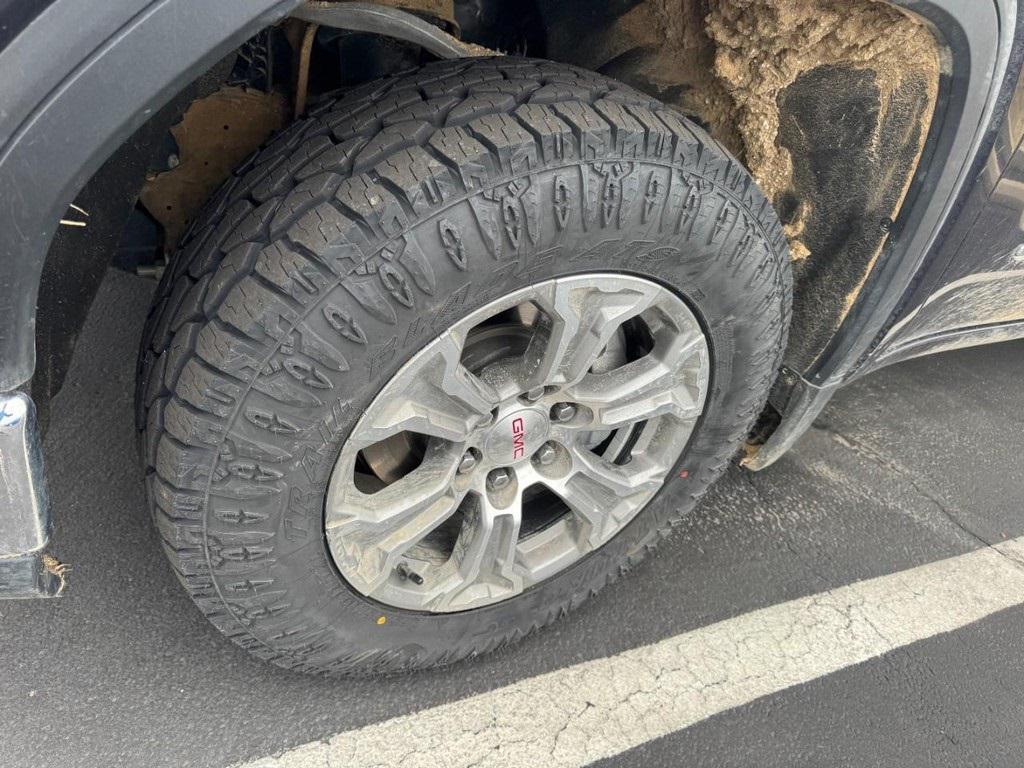 used 2025 GMC Sierra 1500 car, priced at $44,990