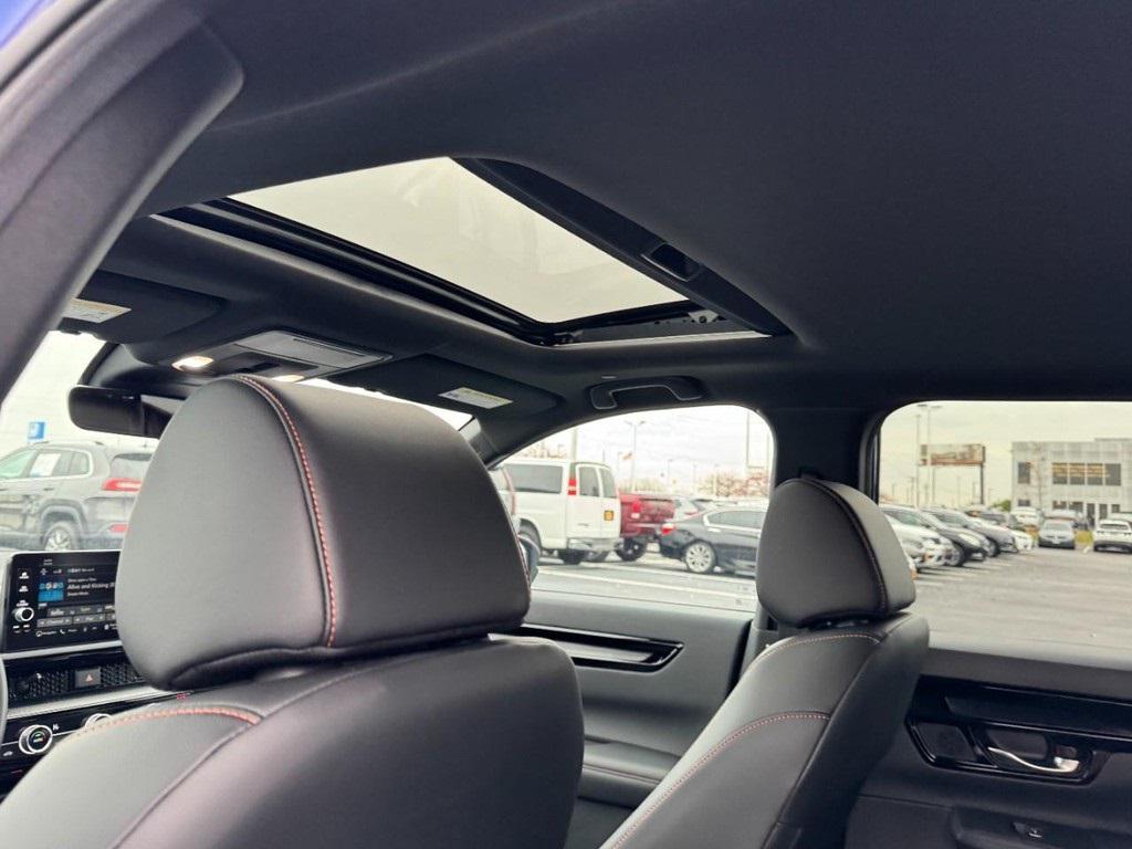 used 2023 Honda CR-V Hybrid car, priced at $35,998