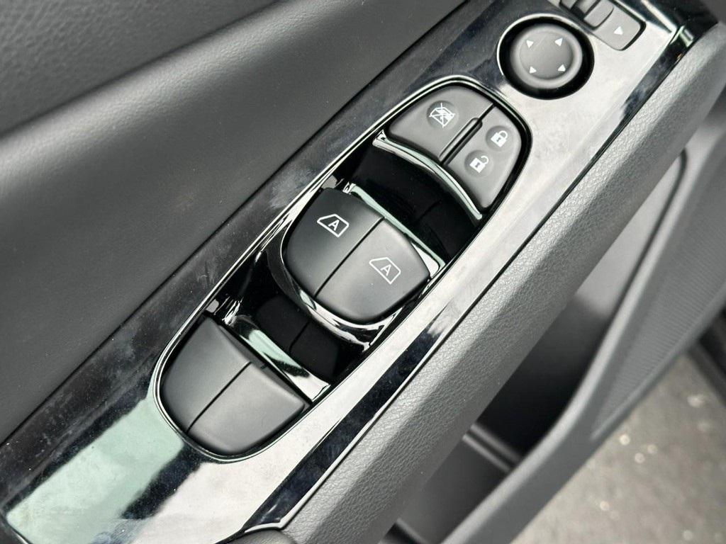 new 2025 Nissan Altima car, priced at $29,030