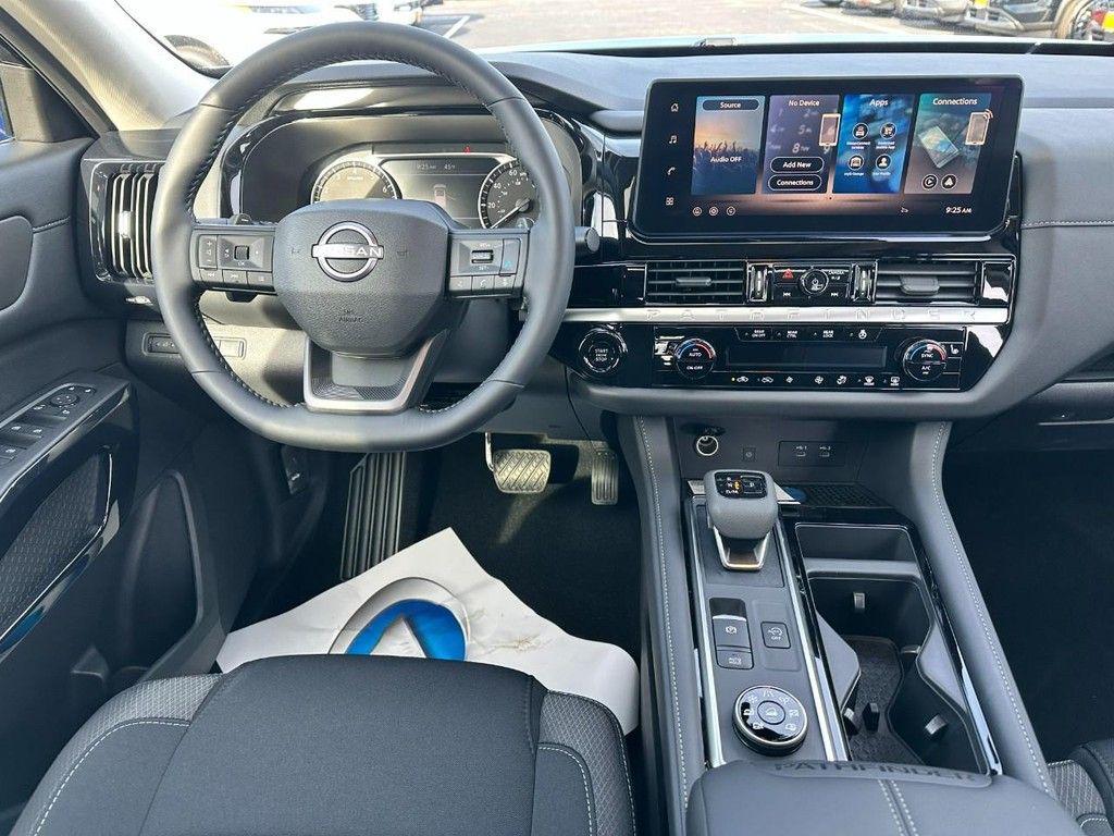 new 2026 Nissan Pathfinder car, priced at $39,921