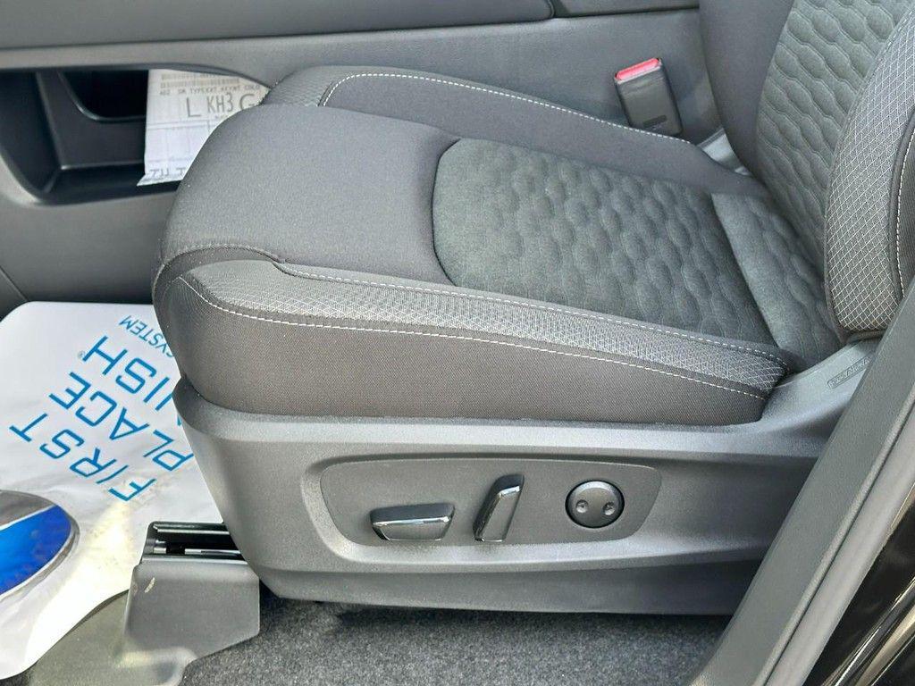 new 2026 Nissan Pathfinder car, priced at $39,921