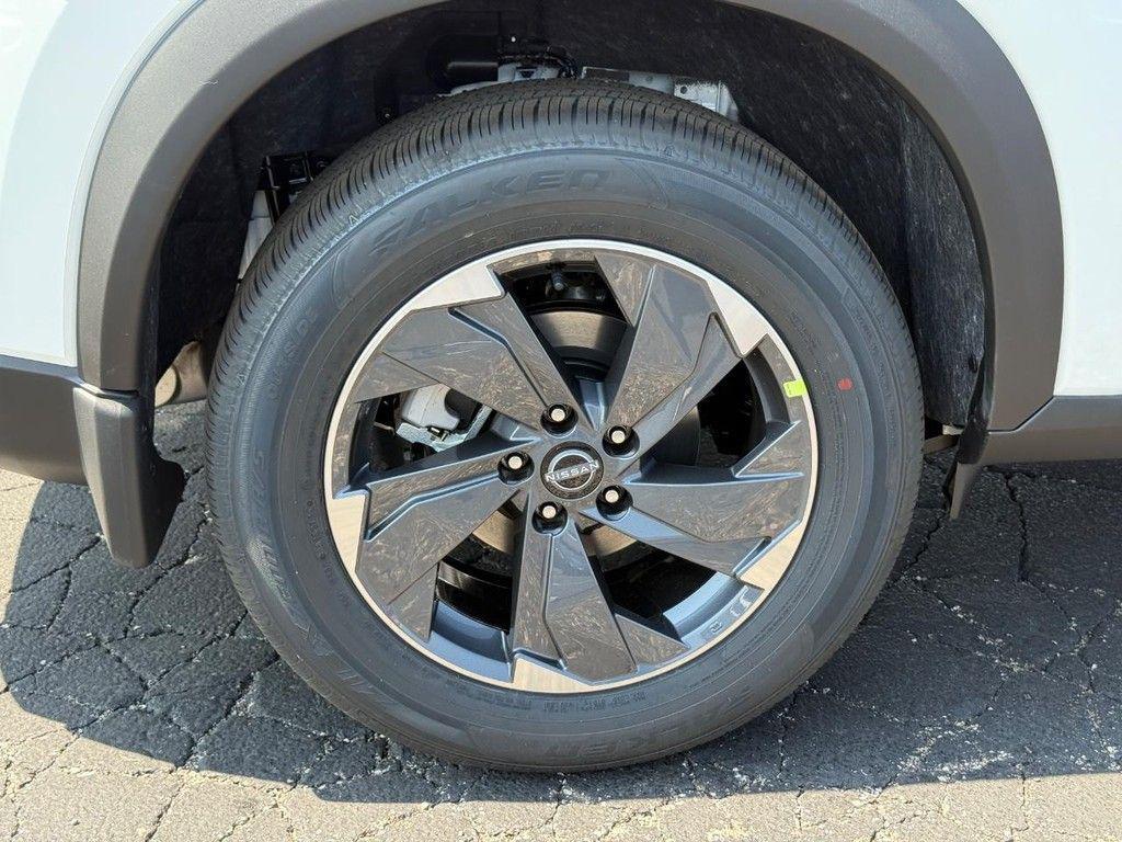 new 2026 Nissan Rogue car, priced at $27,100