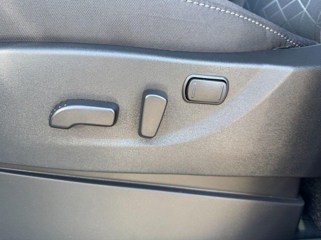 new 2025 Nissan Frontier car, priced at $32,925