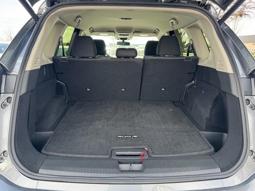 used 2025 Nissan Rogue car, priced at $25,990