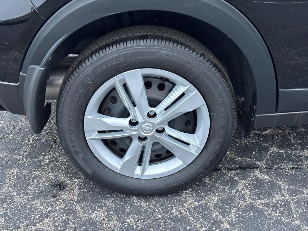 new 2025 Nissan Kicks car, priced at $18,865