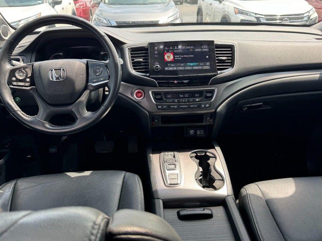 used 2021 Honda Pilot car, priced at $21,895