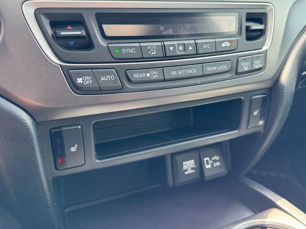 used 2021 Honda Pilot car, priced at $21,895