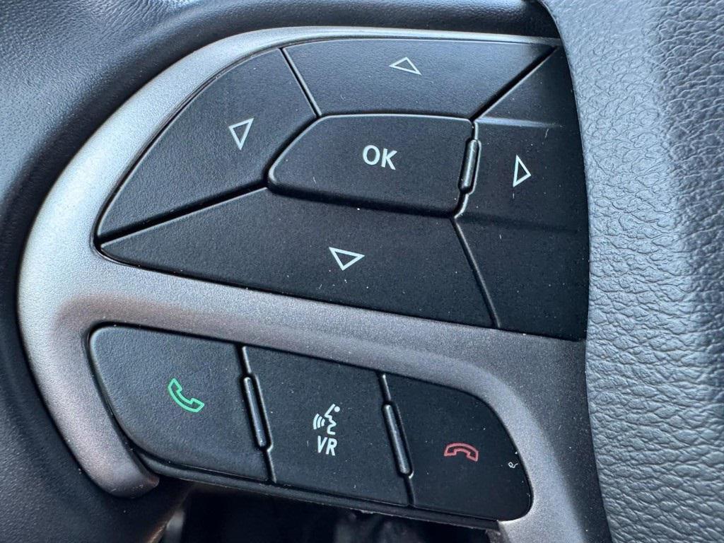 used 2021 Jeep Grand Cherokee car, priced at $22,988