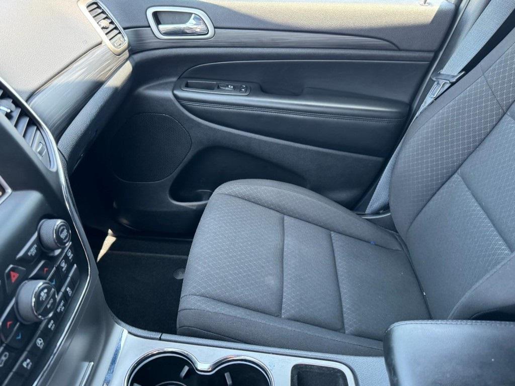 used 2021 Jeep Grand Cherokee car, priced at $22,988