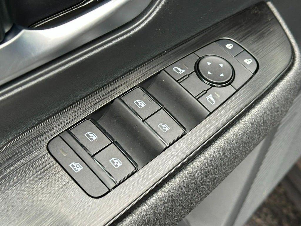 new 2026 Nissan Kicks car, priced at $25,030