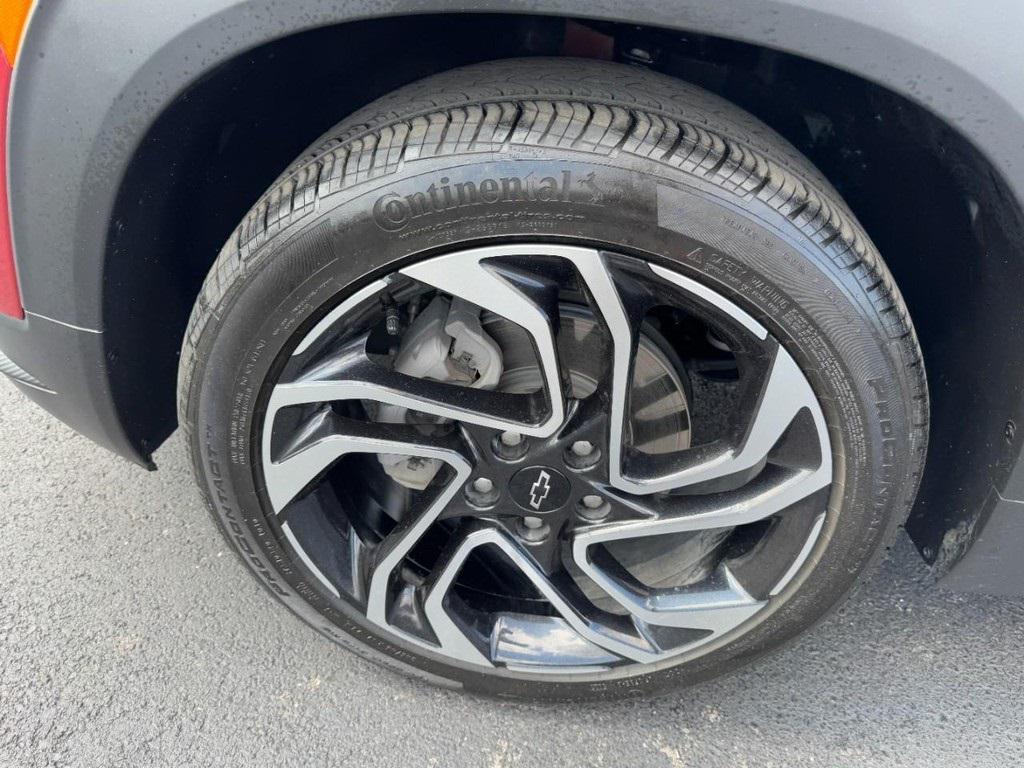 used 2025 Chevrolet TrailBlazer car, priced at $25,900