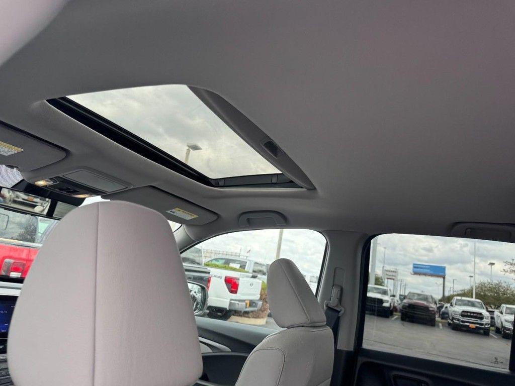 used 2023 Honda Ridgeline car, priced at $33,995