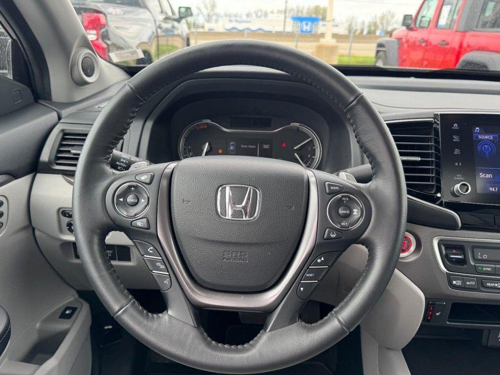 used 2023 Honda Ridgeline car, priced at $33,995