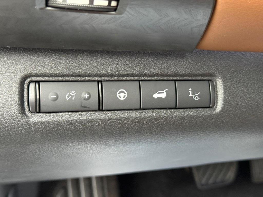 new 2026 Nissan Pathfinder car, priced at $48,470