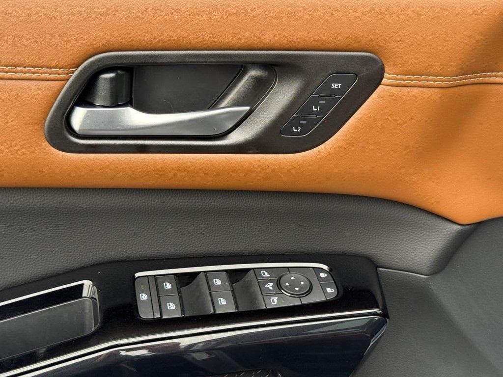 new 2026 Nissan Pathfinder car, priced at $48,470