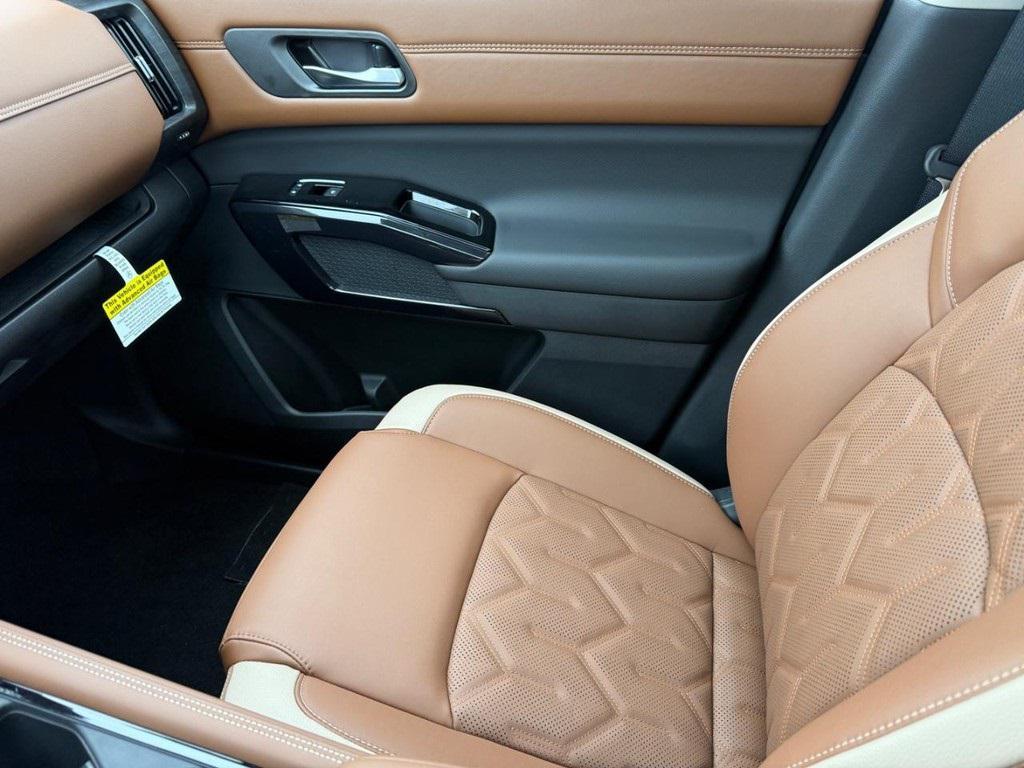 new 2026 Nissan Pathfinder car, priced at $48,470