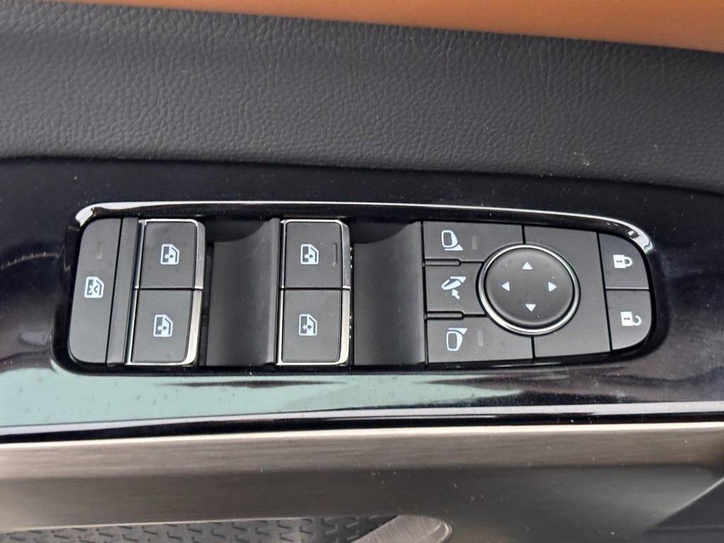 new 2025 Nissan Pathfinder car, priced at $44,310