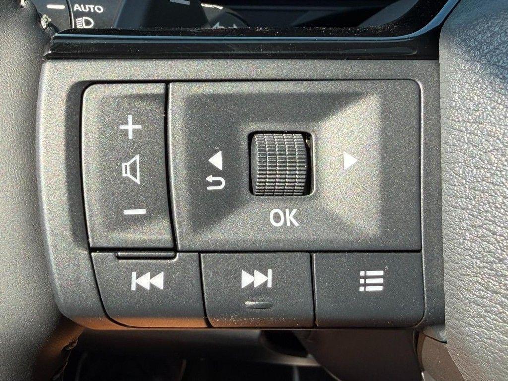 new 2026 Nissan Pathfinder car, priced at $48,738