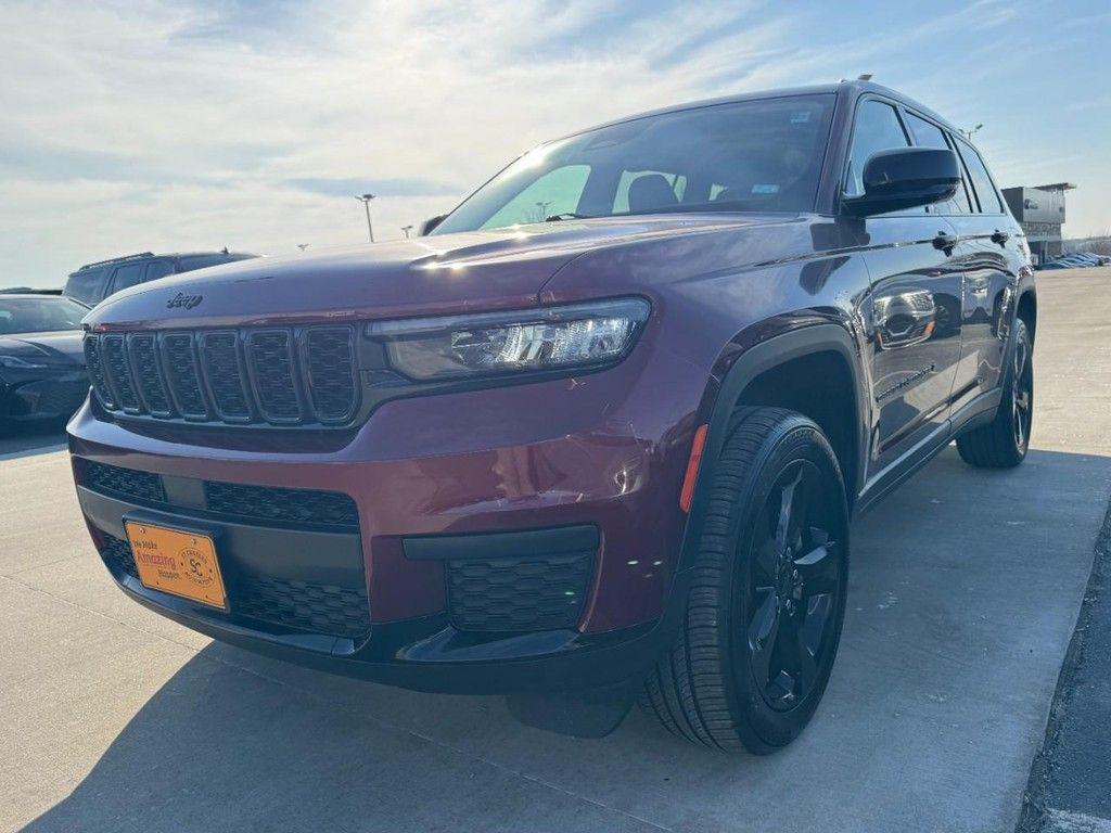 used 2023 Jeep Grand Cherokee L car, priced at $29,998