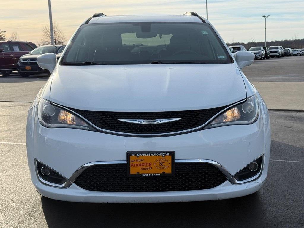 used 2017 Chrysler Pacifica car, priced at $11,500