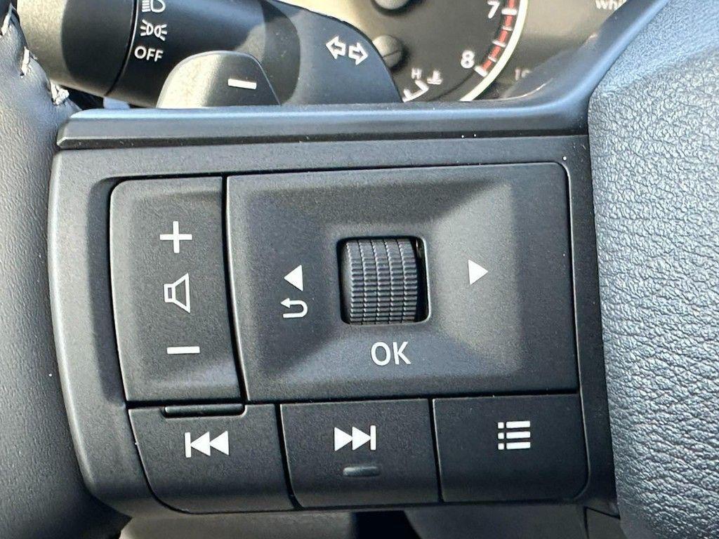 new 2026 Nissan Pathfinder car, priced at $40,323