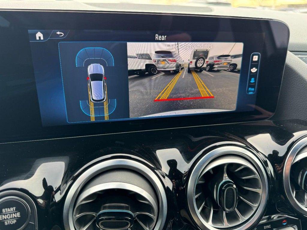 used 2025 Mercedes-Benz GLA 250 car, priced at $32,998