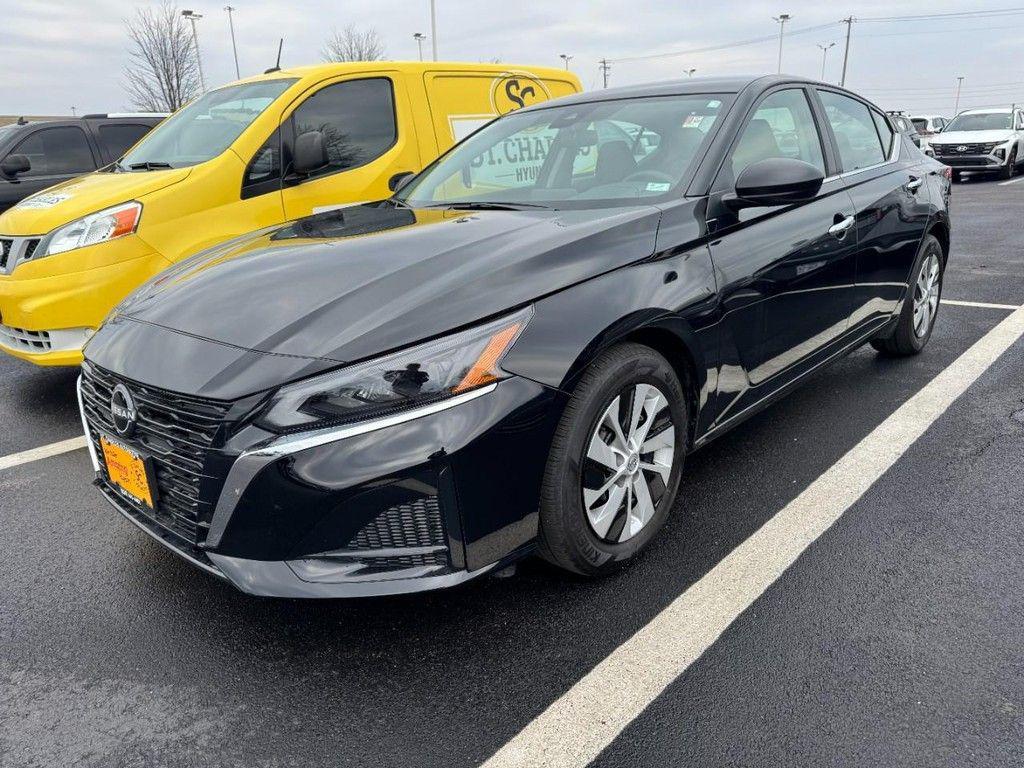 used 2025 Nissan Altima car, priced at $22,888
