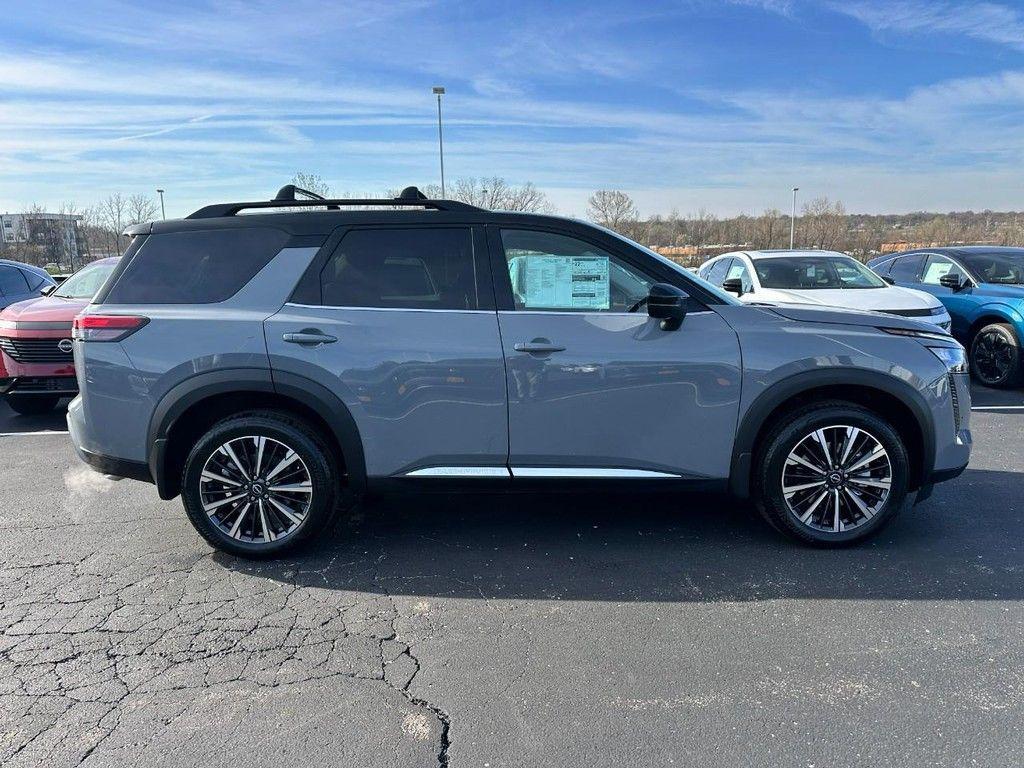 new 2026 Nissan Pathfinder car, priced at $49,722