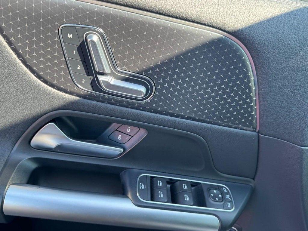 used 2025 Mercedes-Benz GLA 250 car, priced at $31,997