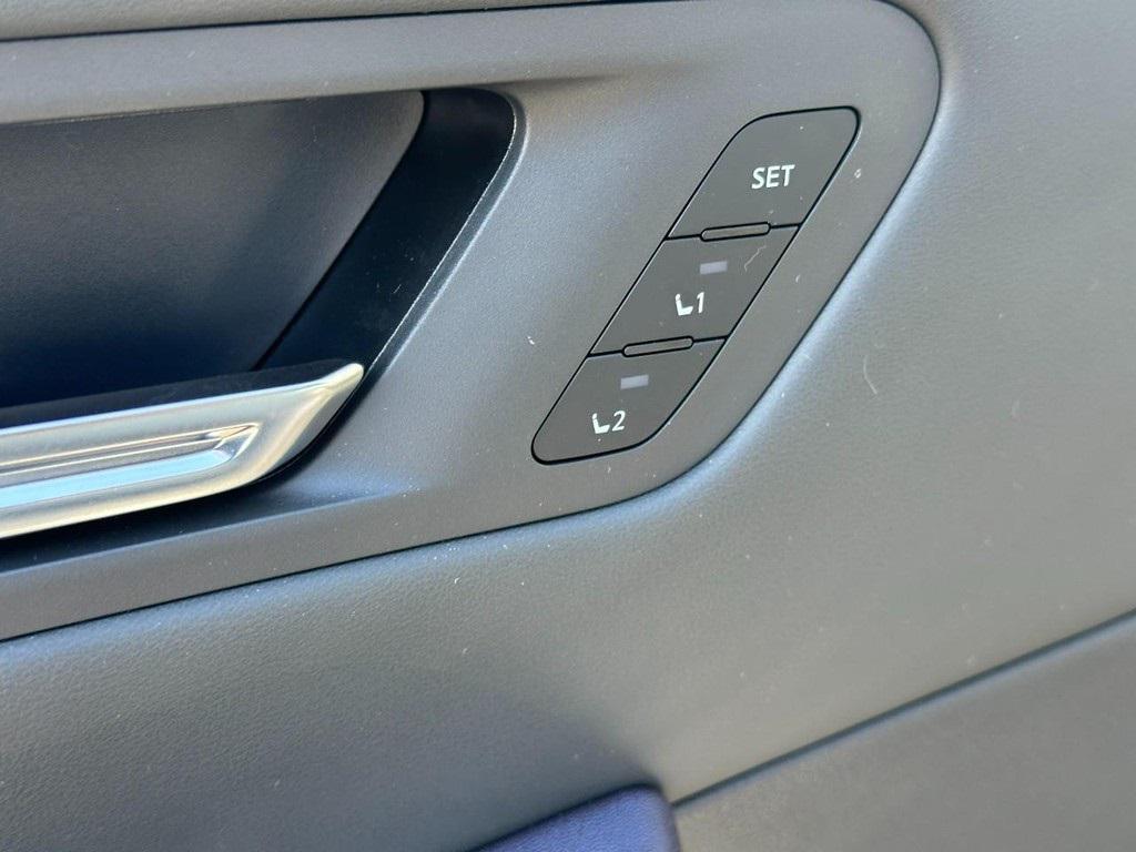 new 2026 Nissan Pathfinder car, priced at $45,568