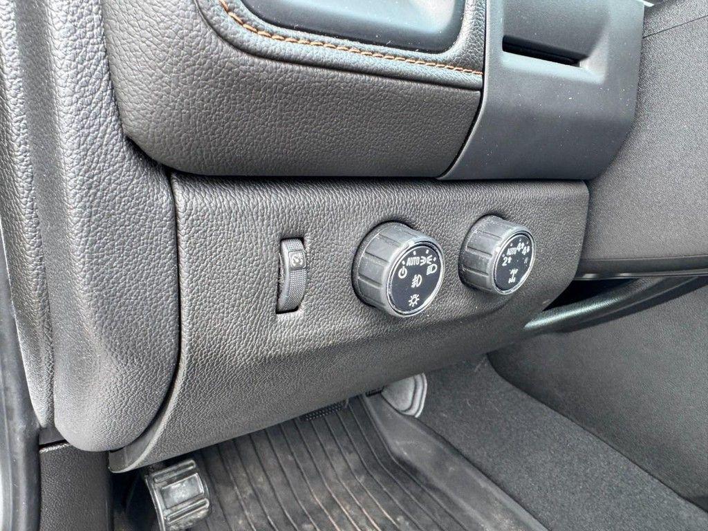 used 2021 GMC Canyon car, priced at $28,495