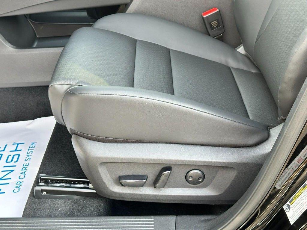 new 2026 Nissan Rogue car, priced at $31,561