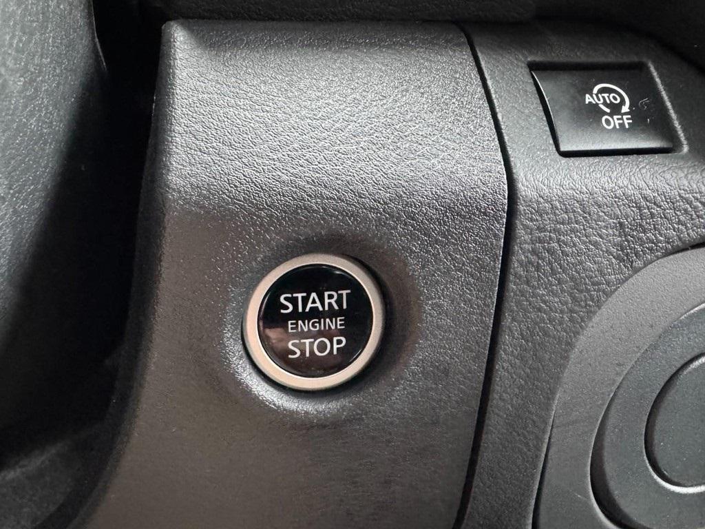 used 2025 Nissan Frontier car, priced at $30,995