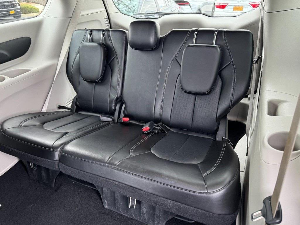 used 2024 Chrysler Pacifica car, priced at $29,995