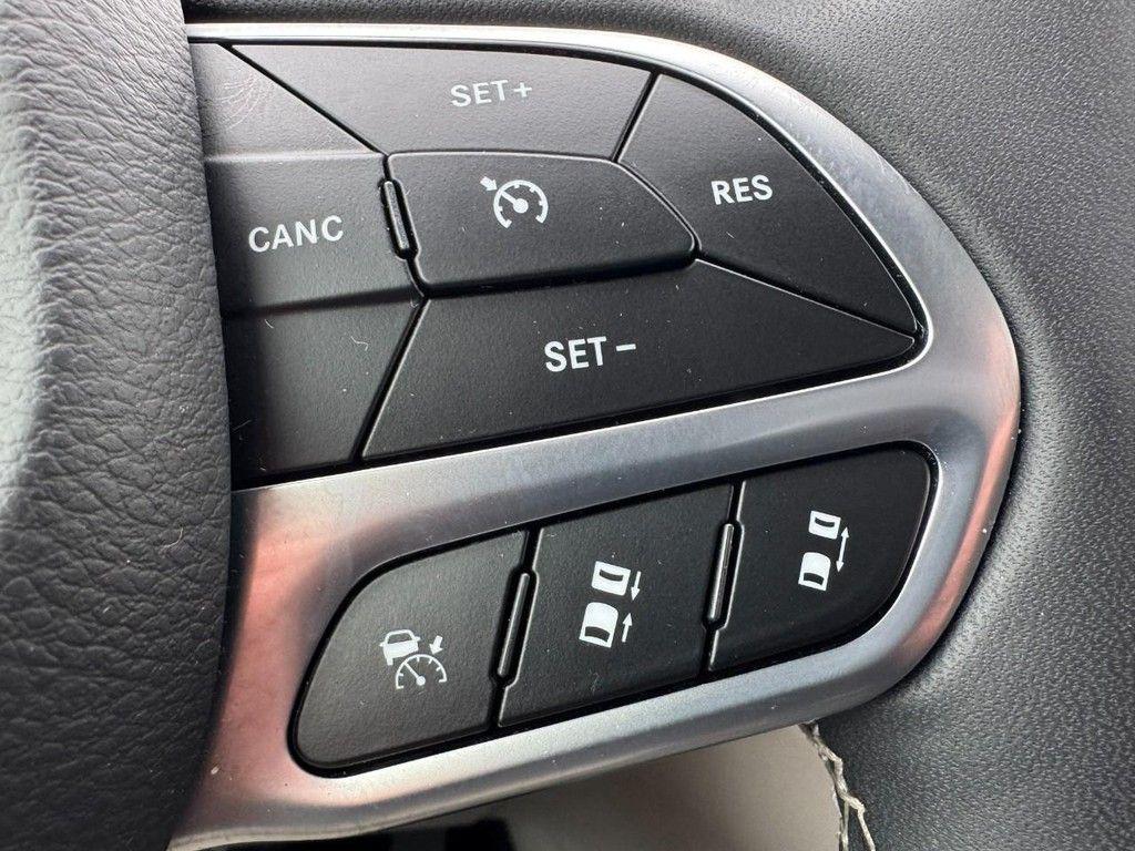 used 2024 Chrysler Pacifica car, priced at $26,888